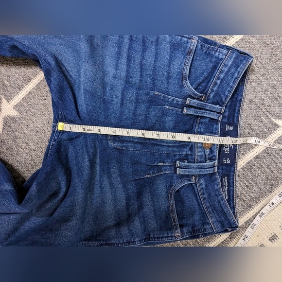 HOLLISTER Hi Rise Mom jeans size 26 - Picture 9 of 15